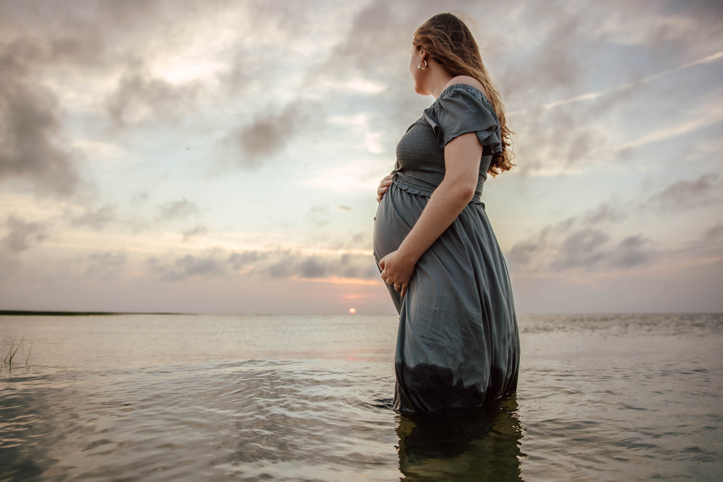 carynscanlan boston cape cod maternity fleck 87