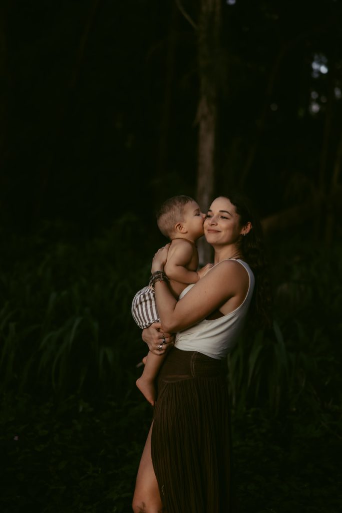 carynscanlan hawaiikawelabay family photographer 41