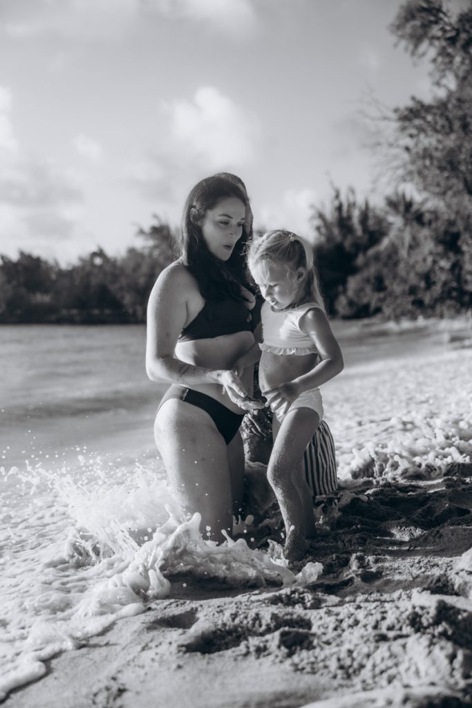 carynscanlan hawaiikawelabay family photographer 49