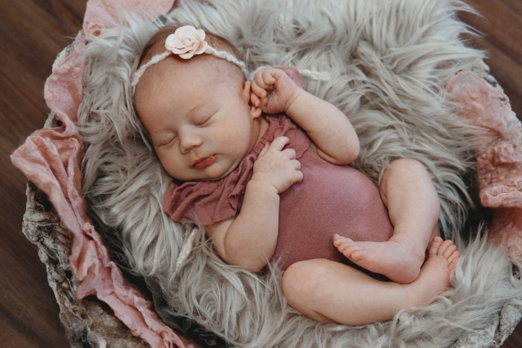 carynscanlan crowellnewborn 00062