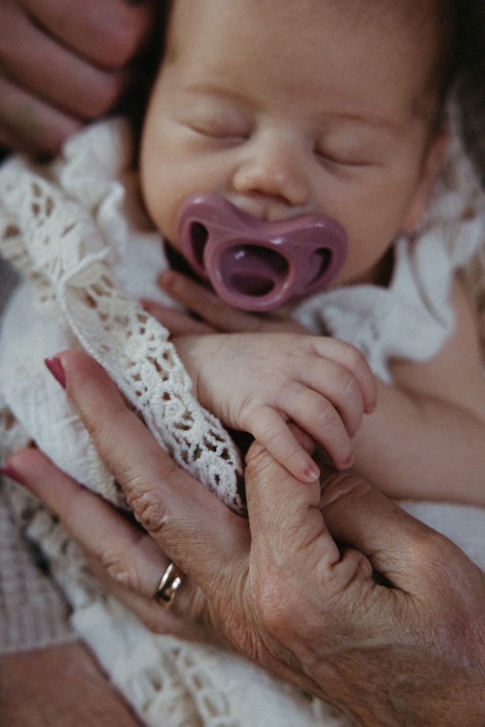 carynscanlan crowellnewborn 00091
