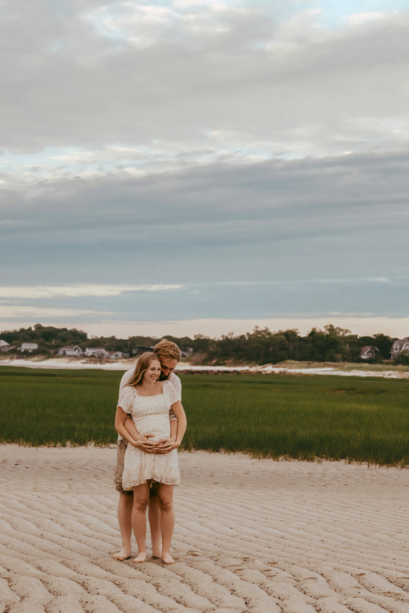 Cape Cod Maternity Photoshoot at Sunset 7 carynscanlan berrymaternity26 017