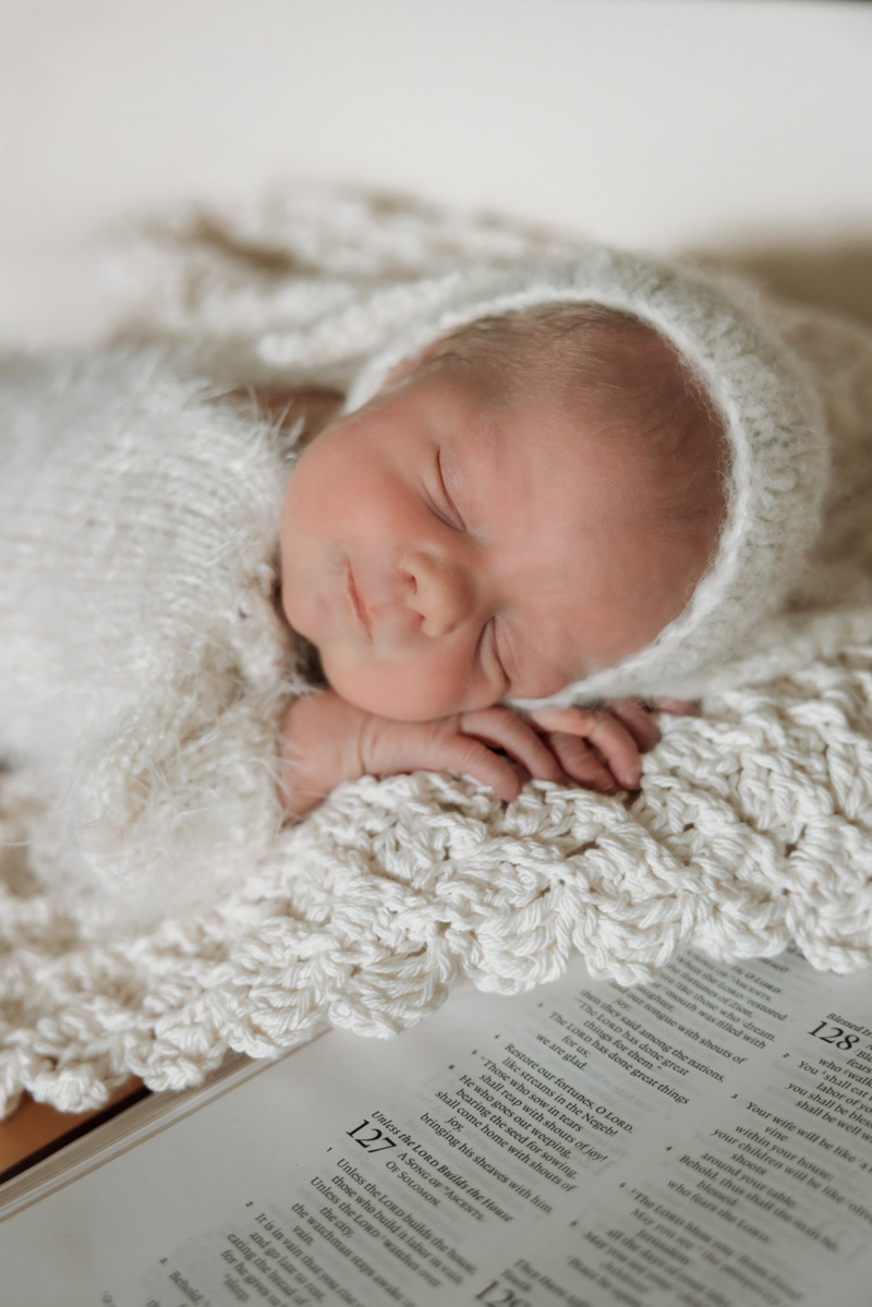 carynscanlan flecknewborn25 060