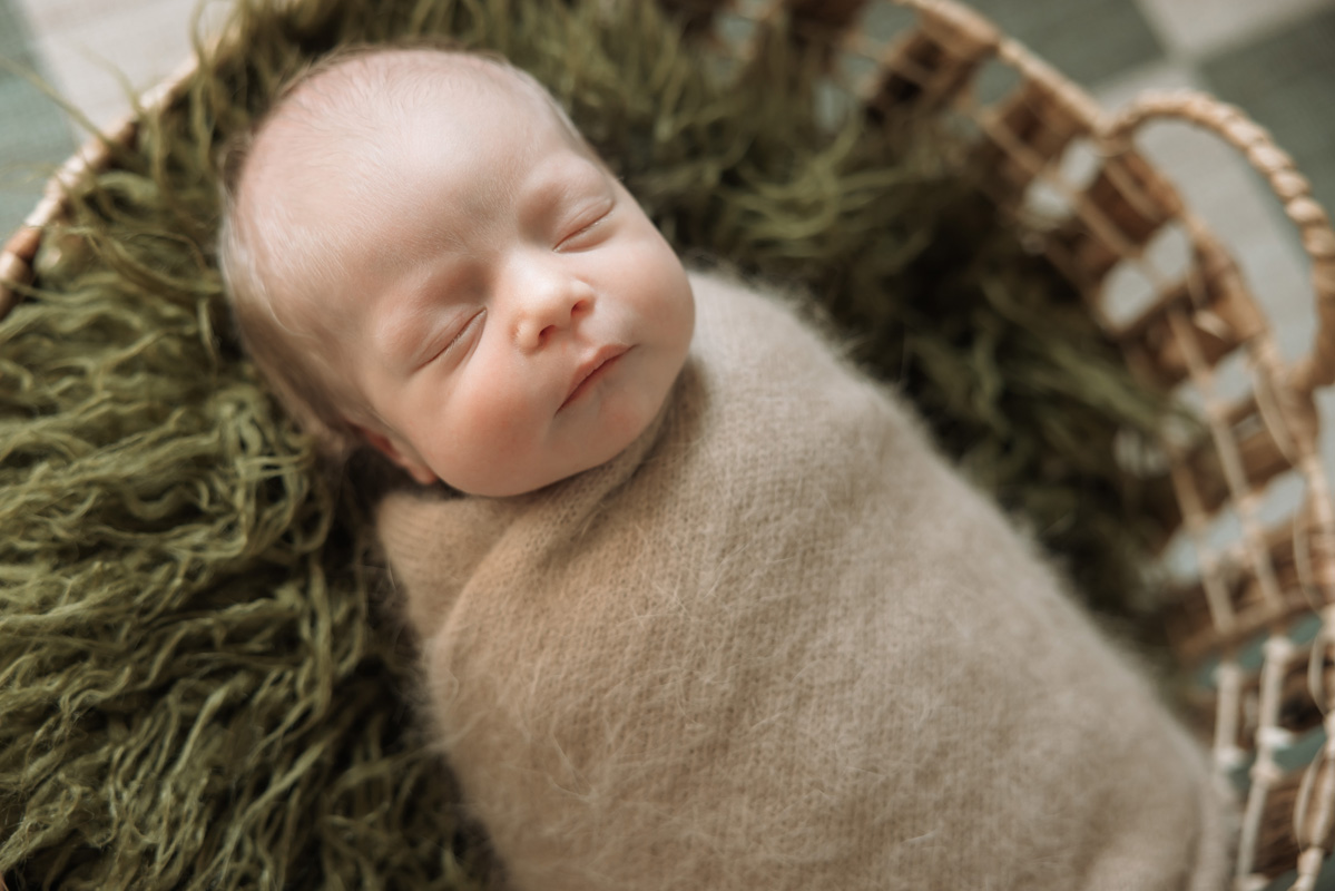 carynscanlan flecknewborn25 084